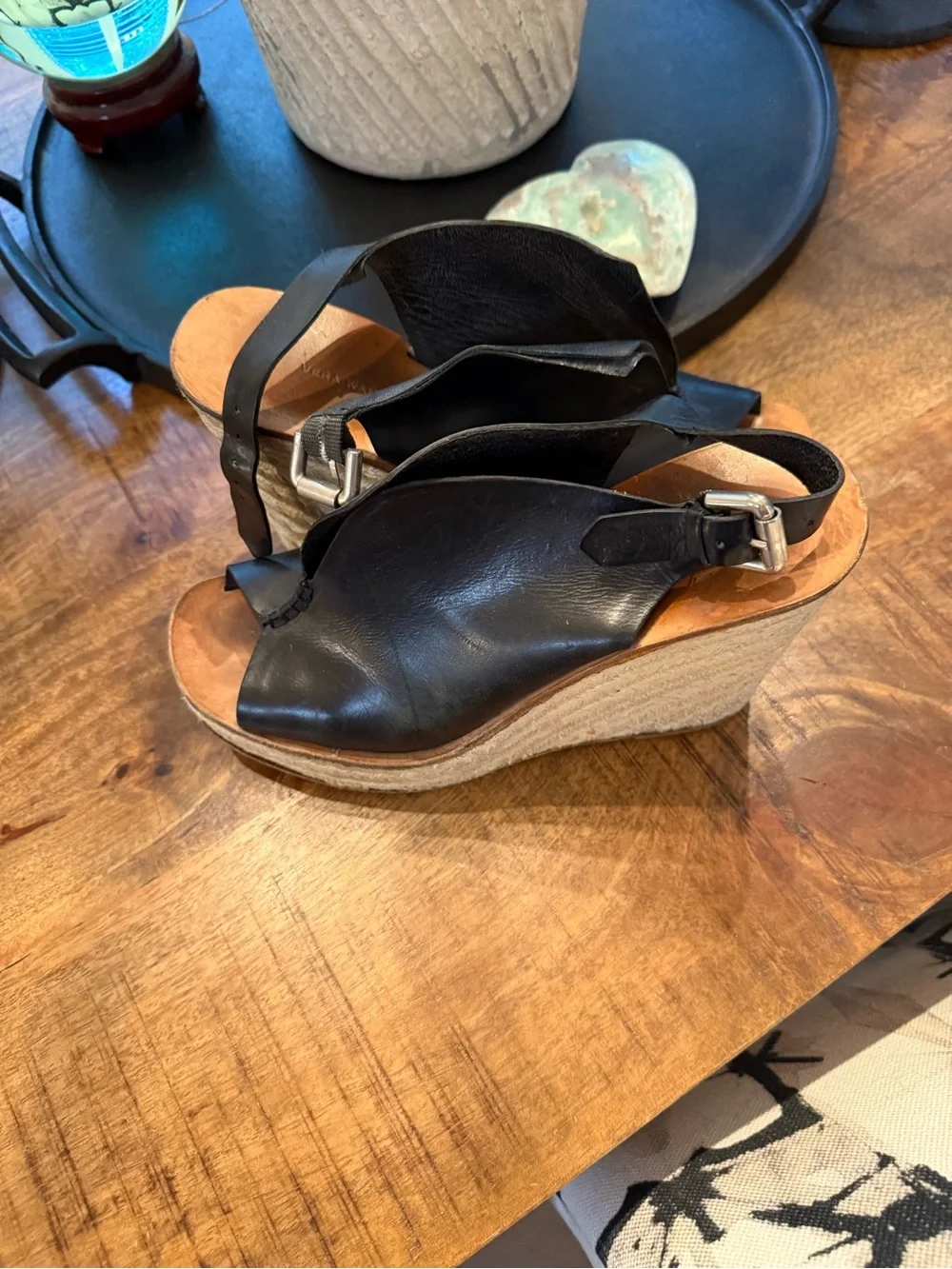Vera Wang Lavender Label Wedge